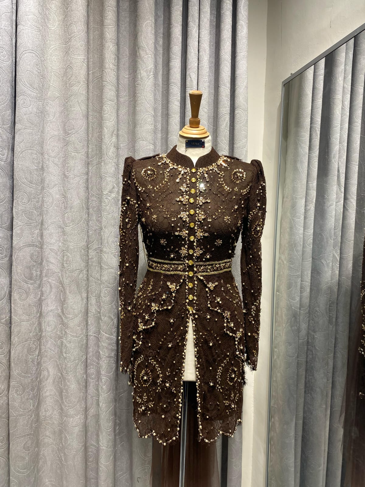 Kebaya Coklat Mahogany LD 100