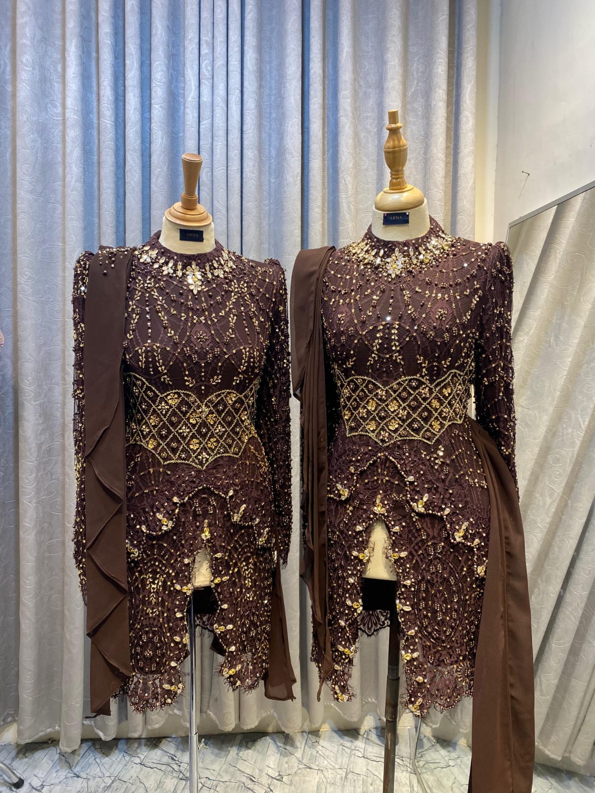 Kebaya Coklat Mahogany 4 LD 120