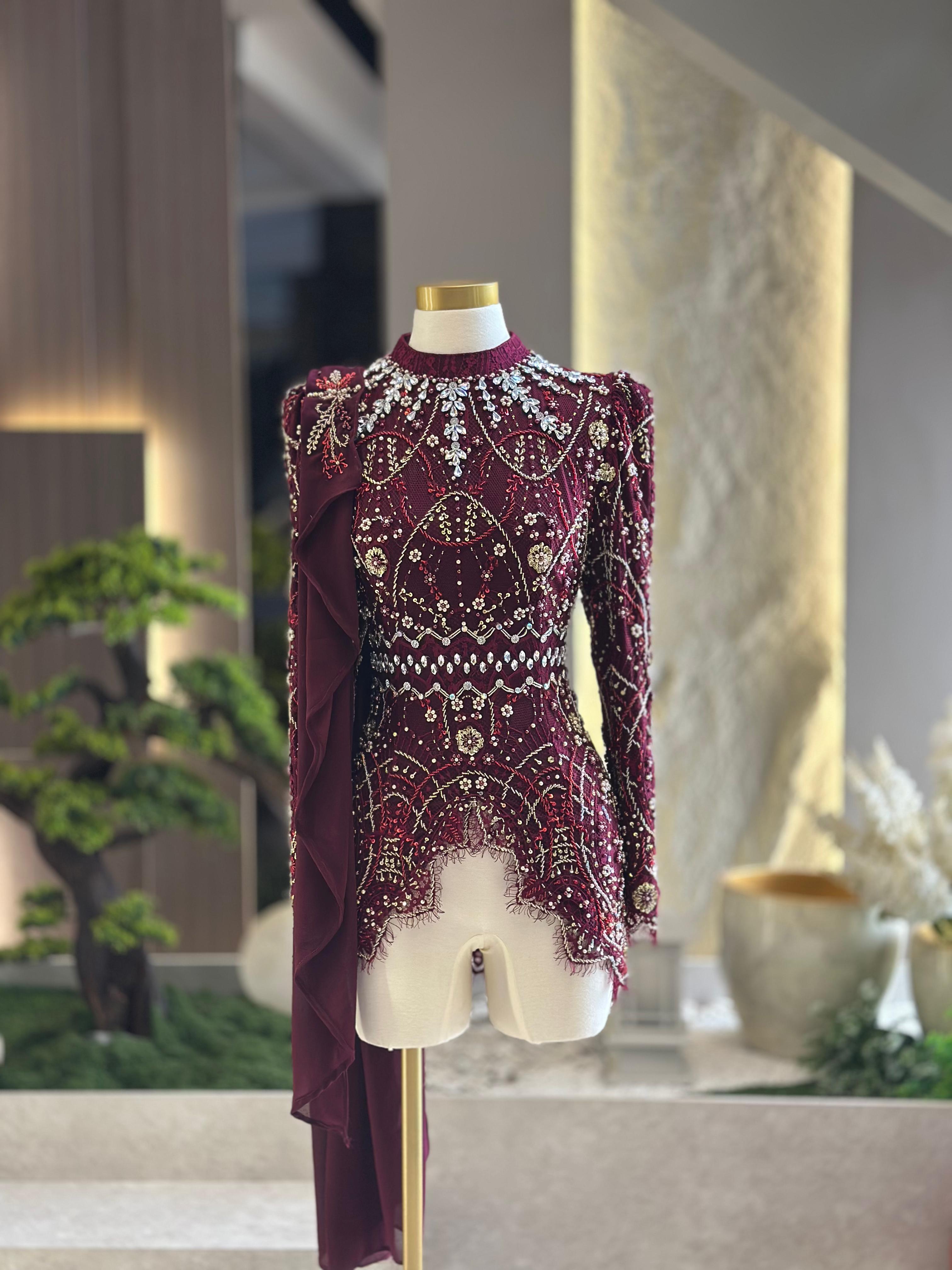 Kebaya maroon gold silver 03 ld 110