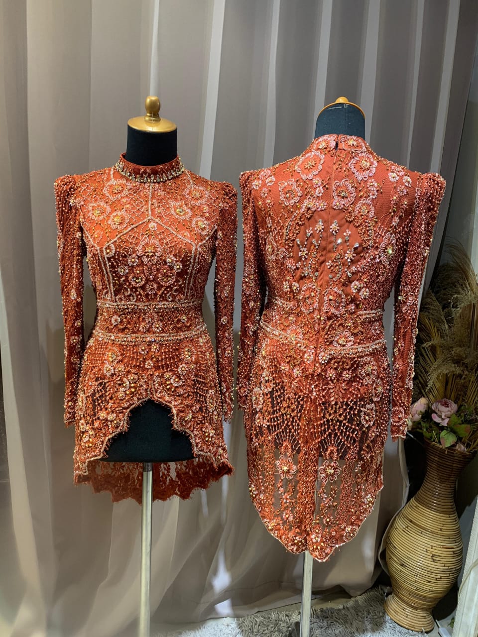 Kebaya teracotta 02 ld 96