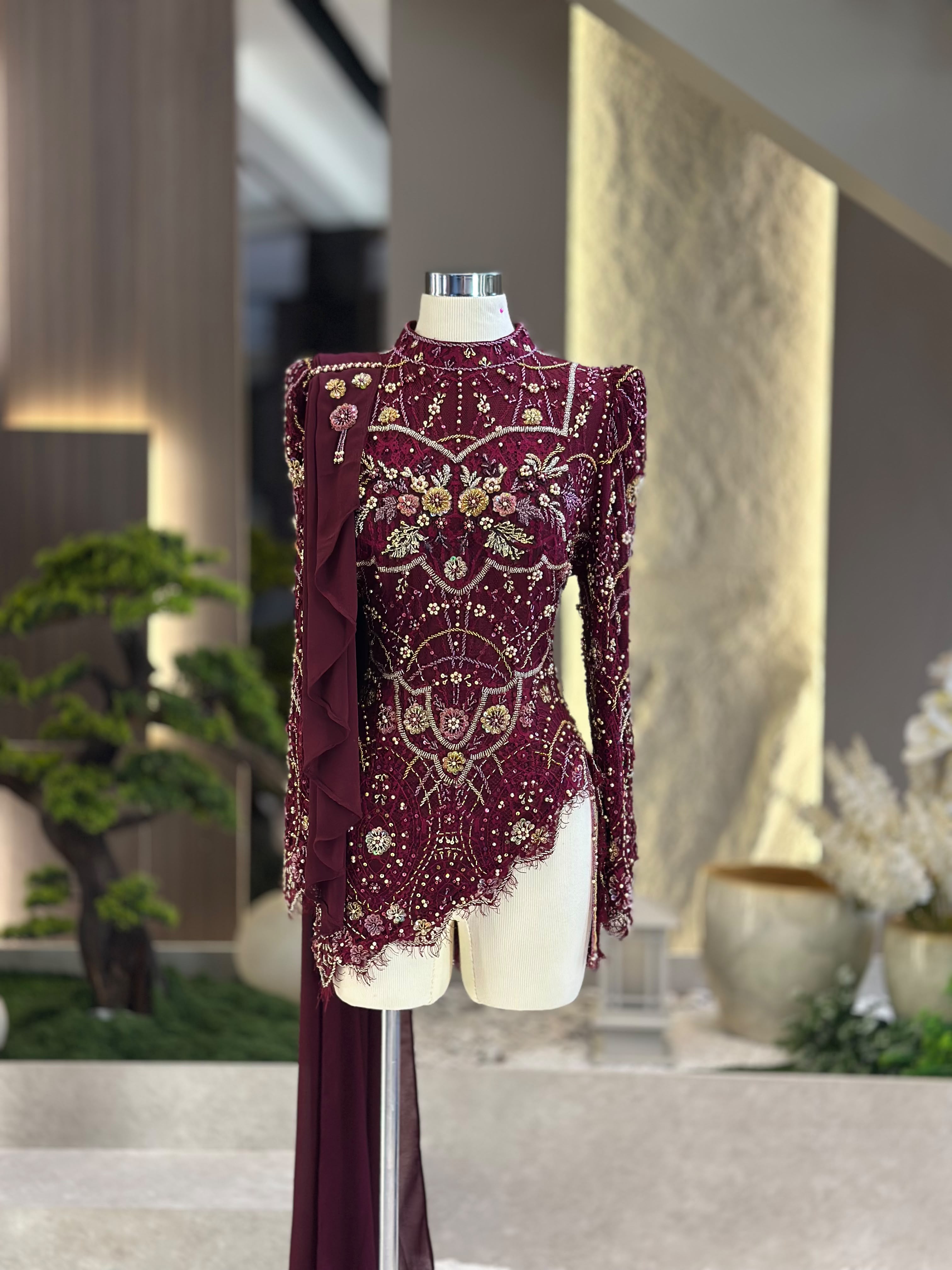 Kebaya maroon gold 2 ld 110